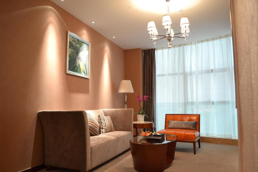 Wuhan Tianchimel Hotel Экстерьер фото