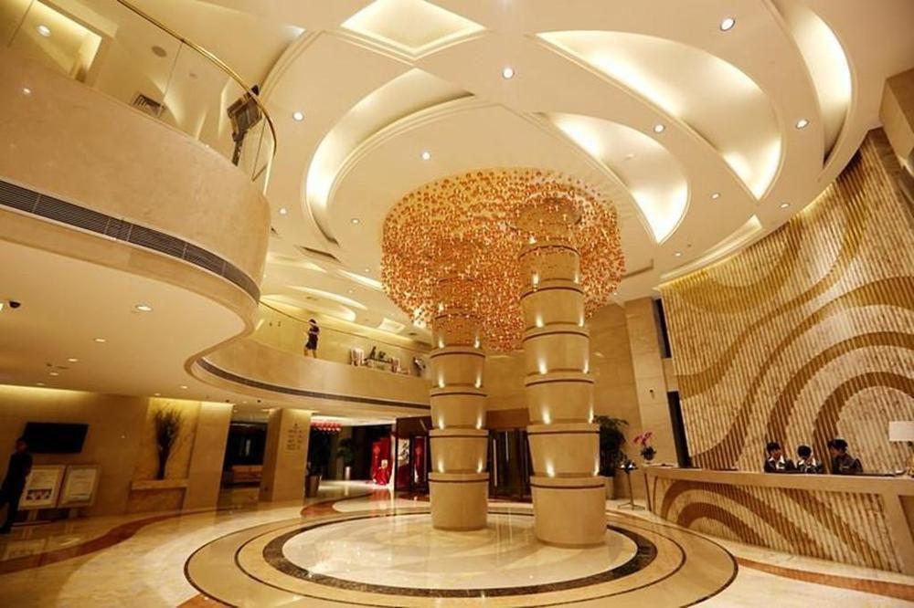 Wuhan Tianchimel Hotel Экстерьер фото