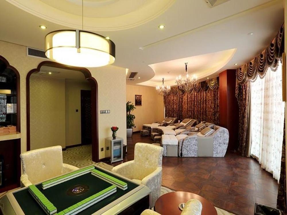 Wuhan Tianchimel Hotel Экстерьер фото
