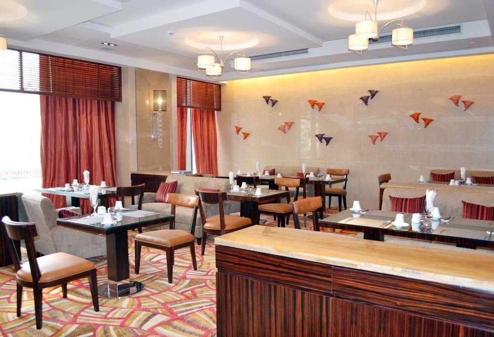 Wuhan Tianchimel Hotel Экстерьер фото