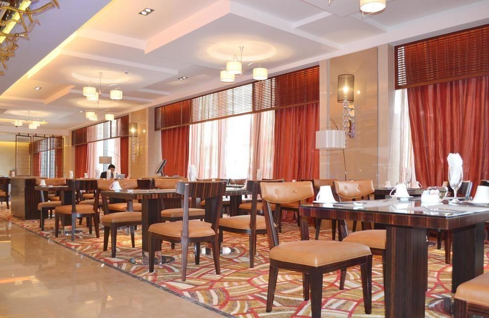 Wuhan Tianchimel Hotel Экстерьер фото