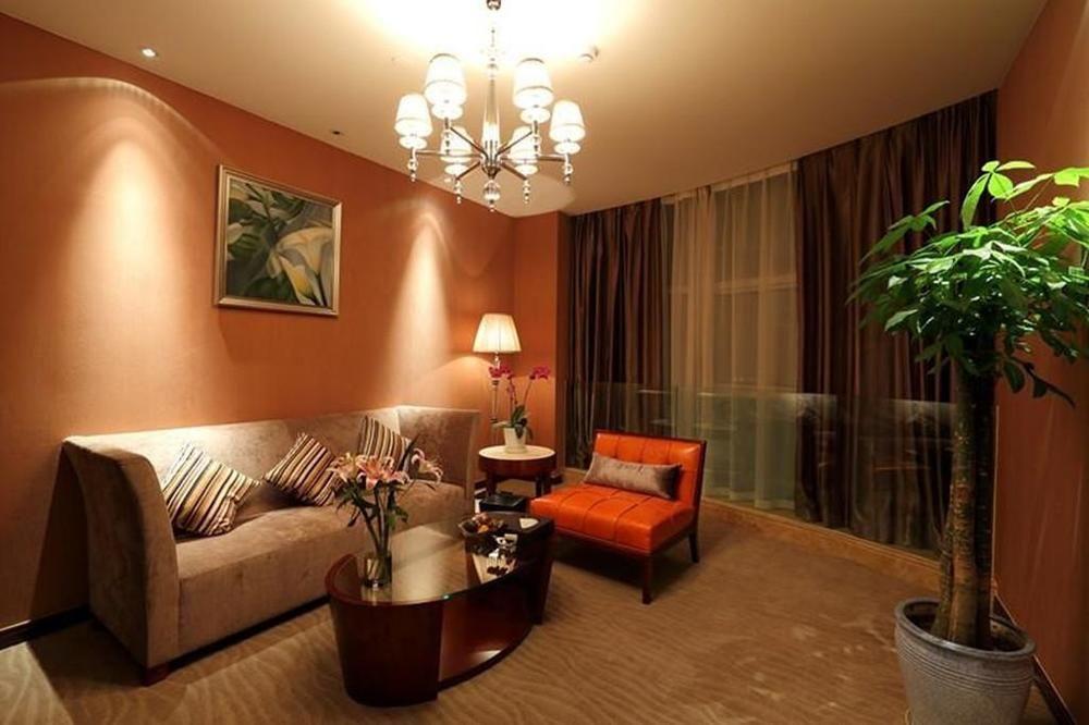 Wuhan Tianchimel Hotel Экстерьер фото