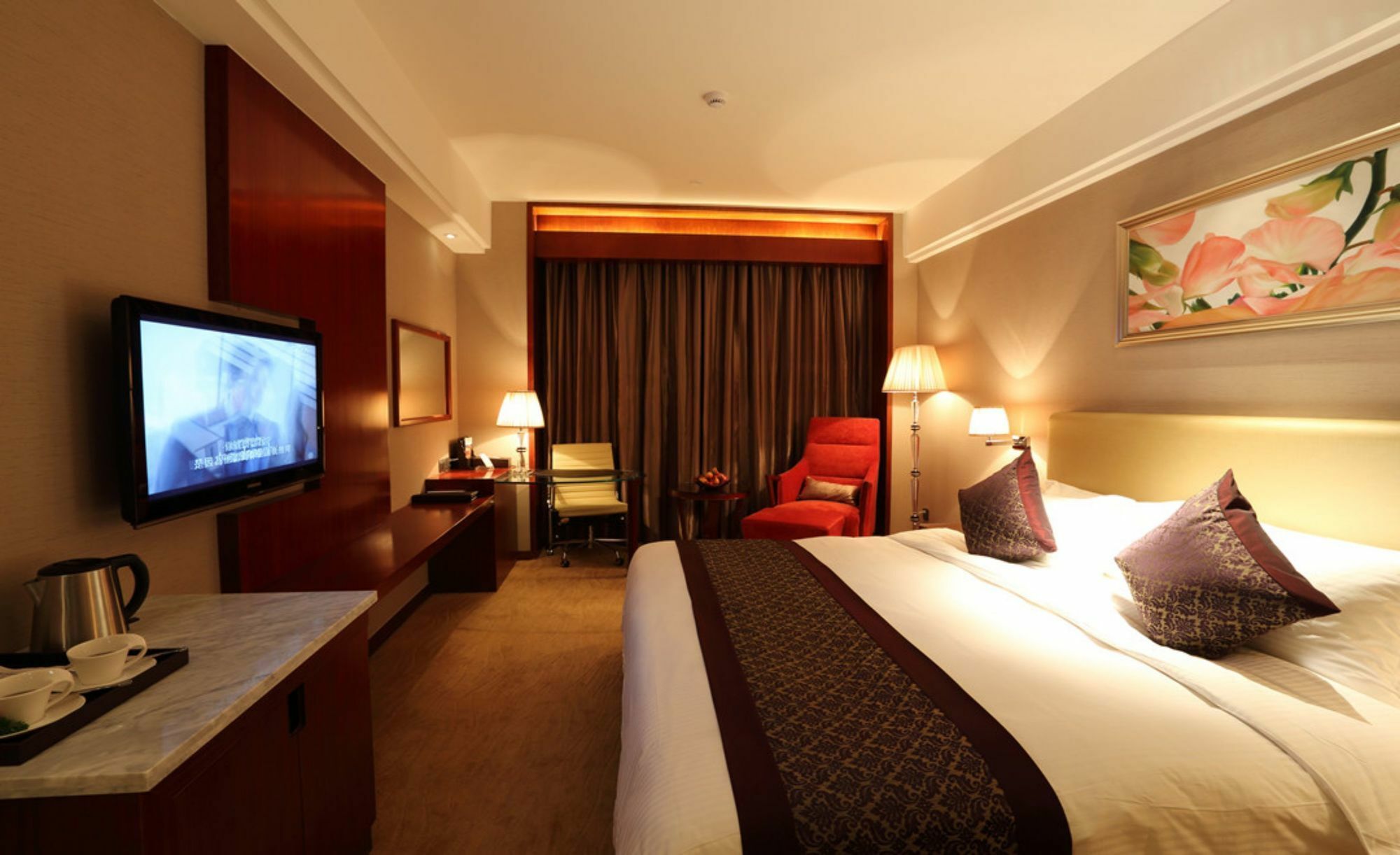 Wuhan Tianchimel Hotel Экстерьер фото