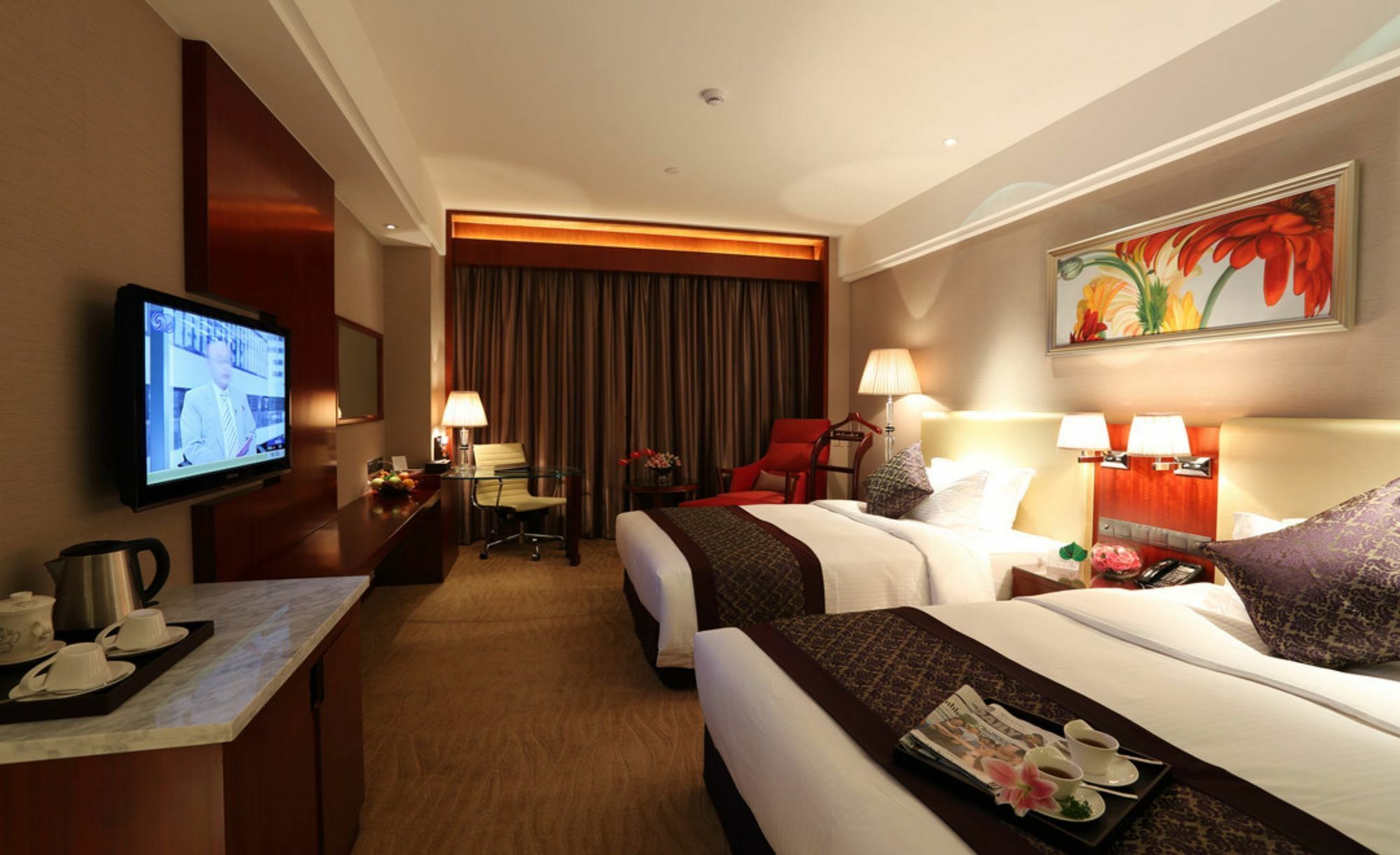 Wuhan Tianchimel Hotel Экстерьер фото